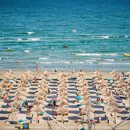 Sea La Vie 2Br Apt Spa N Pool Beach Resort Năvodari 외부 사진