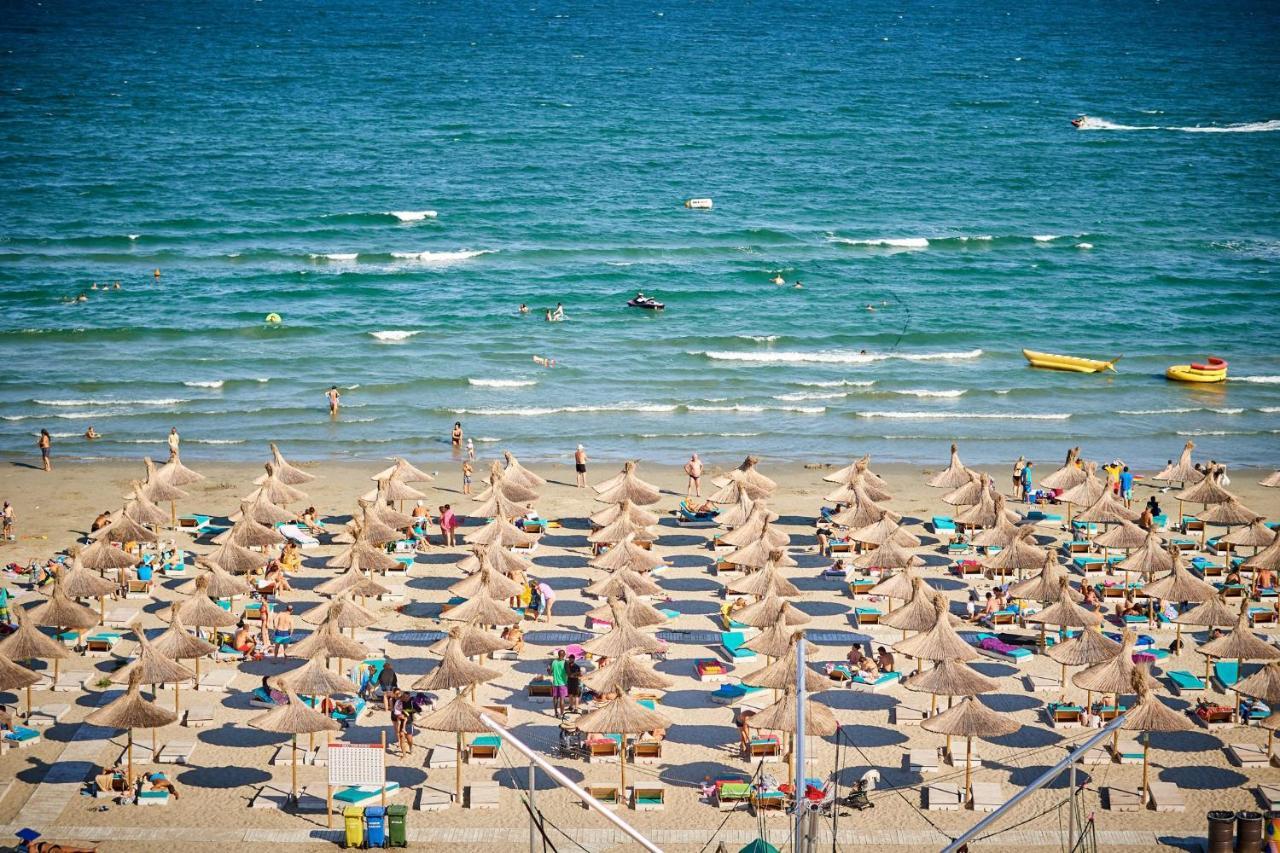 Sea La Vie 2Br Apt Spa N Pool Beach Resort Năvodari 외부 사진