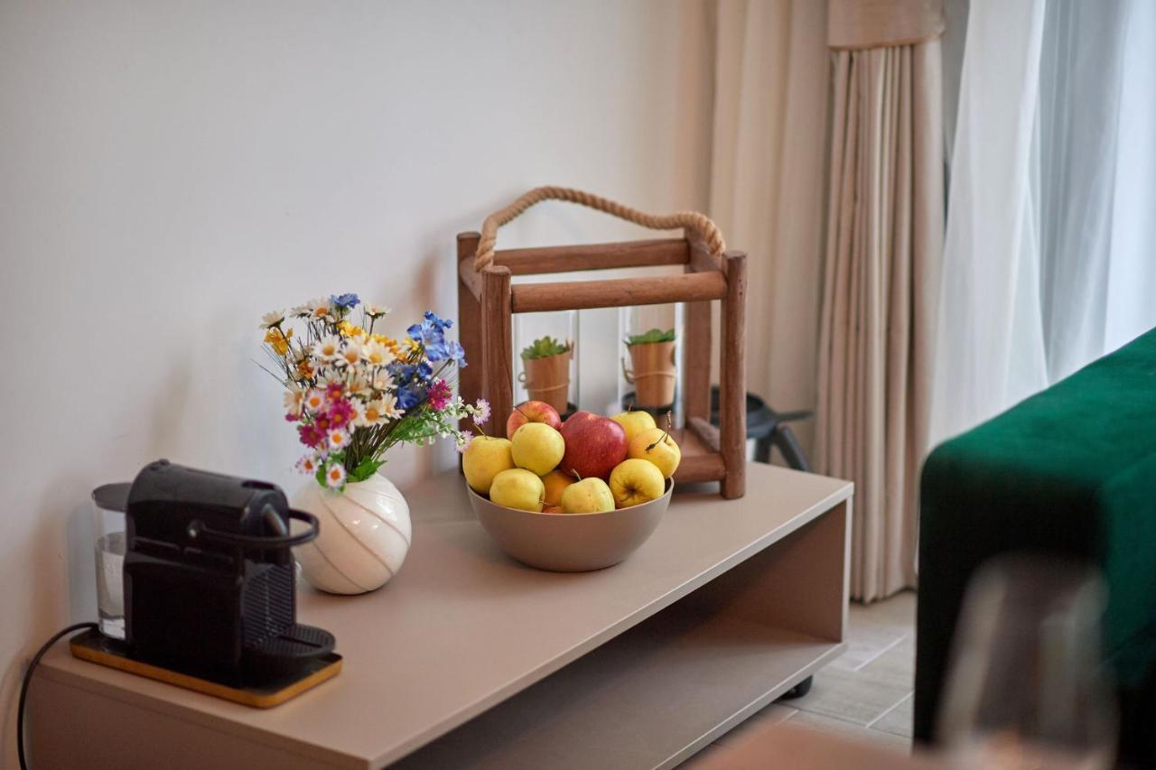 Sea La Vie 2Br Apt Spa N Pool Beach Resort Năvodari 외부 사진